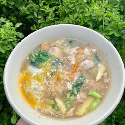 ราดหน้าหมี่ขาวหมู