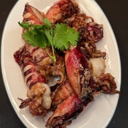 หมึกไข่แดดเดียว