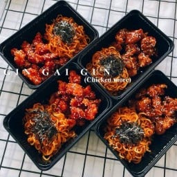 กินไก่กัน (ข้าวไก่เกาหลี มาม่าไก่เกาหลี)