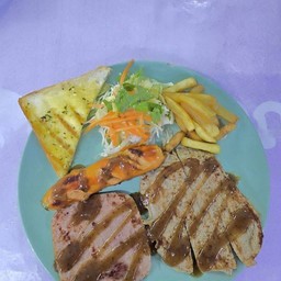 หมู + แฮม + ไส้กรอก
