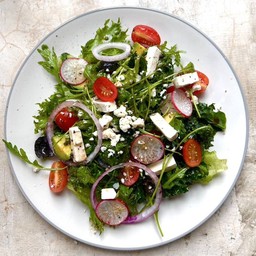 Fresh Salad with Feta and Olives