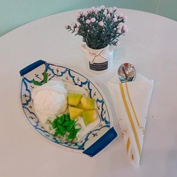 ไอศกรีมกะทิสดลอดช่องแตงไทย