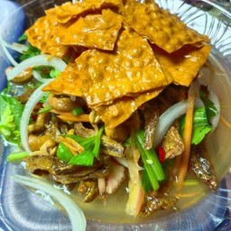 ยำสามกรอบ