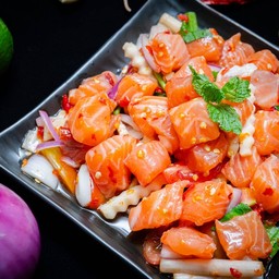 ยำแซลมอล