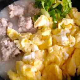 โจ๊กหมู ไข่กวน