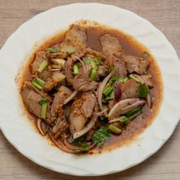 น้ำตกเนื้อ