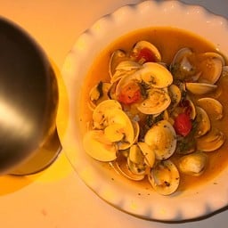 OUUR wine bar & restaurant