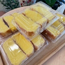 ขนมปังเนยน้ำตาล