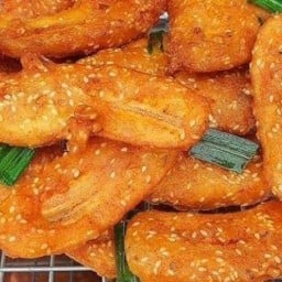 ป้ายุกล้วยทอด (ข้าวผัดต่างๆๆๆ ข้าวผัดกระเพรา ป้า ยุ