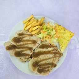 สเต็กหมูชิ้นใหญ่