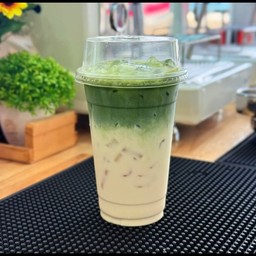 มัทฉะ ลาเต้ 20z