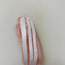 ซูชิแซลมอนโทโร่