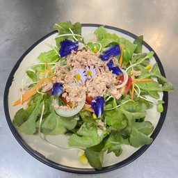 สลัดทูน่า