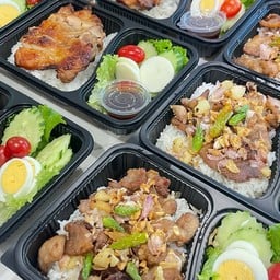 ไข่ข้นทะเลเดือด Lunch Box ยูดีทาวน์