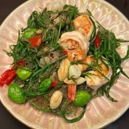 ผัดวุ้นเส้น 3 เหม็น กุ้ง