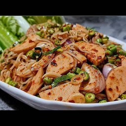 ยำขนมจีนหมูยอ