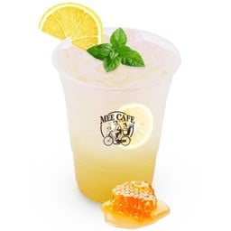 มีคาเฟ่ Mee Cafe โรงเรียนดาราการดนตรี  แพร่