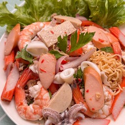 ยำมาม่ารวมมิตร