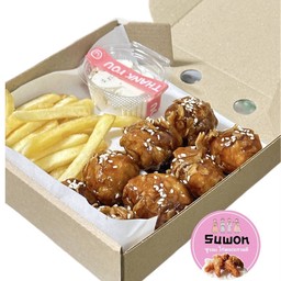 ชุดไก่ไร้กระดูกซอสซาวครีม