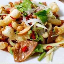 ยำสามกรอบ