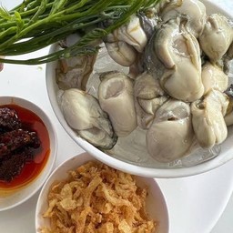 หอยนางรมทรงเครื่อง