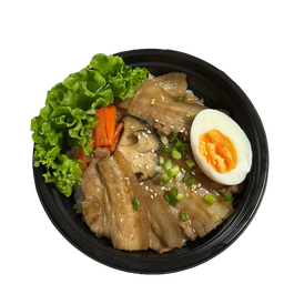 ข้าวหมูสามชั้นสไลด์ย่างซอสพร้อมไข่ต้ม(ครึ่งลูก)