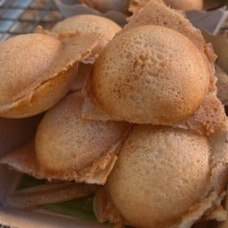 ขนมครกแม่ประคอง