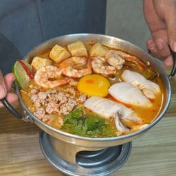 มาม่าหม้อไฟทะเล