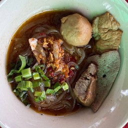 ก๋วยเตี๋ยวเรือบ้านเพื่อน