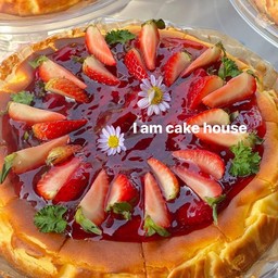 ชีสเค้กหน้าไหม้ สตอเบอรี่ (สามเหลี่ยม)
