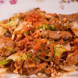 เย็นตาโฟผัดแห้งไก่