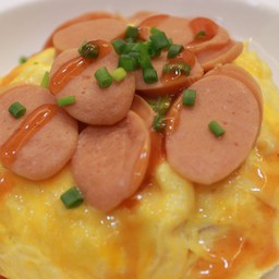 ข้าวไข่ข้น หน้าไส้กรอกไก่