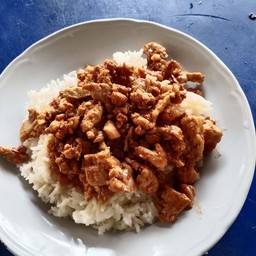 หมูกระเทียม