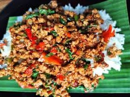 ข้าวกระเพราหมูสับ