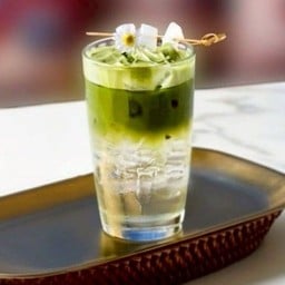 Iced Coconut Flower Juice Matcha