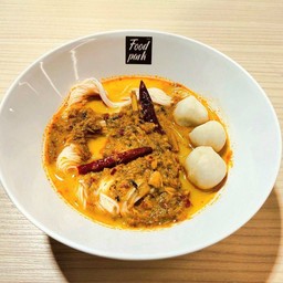 ขนมจีนน้ำยากะทิปลา