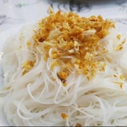 เส้นหมี่ลวก