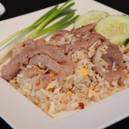 ข้าวผัดหมู