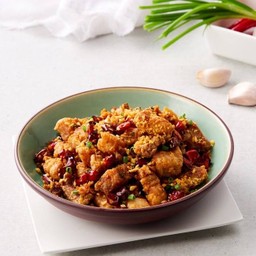 สามชั้นคั่วพริกเกลือ