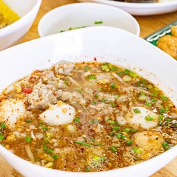 ก๋วยเตี๋ยวต้มยำพิเศษ
