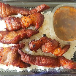 ข้าวหมูทอดน้ำจิ้มแจ่ว