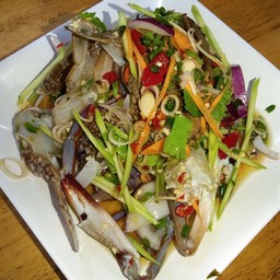 ยำปูม้า