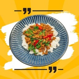 ผัดกะเพราราดข้าว