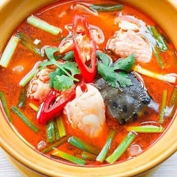 ต้มยำปลาแซลมอน