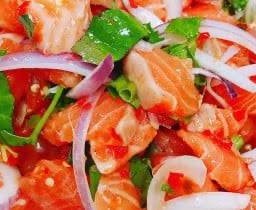 ยำแซลมอน