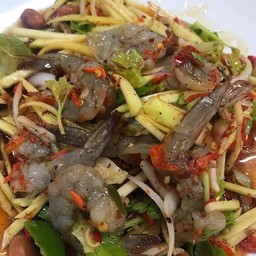 ยำมะม่วงกุ้งสด