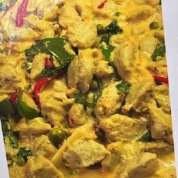 ขนมจีนเขียวหวานลูกชิ้นปลากราย