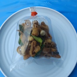 ร้านหลู้ลำ บ้านกลาง