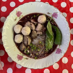 เกาเหลาหมู-น้ำตก ใส่ลูกชิ้น หมูสด หมูตุ๋น