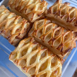 พายสับปะรส